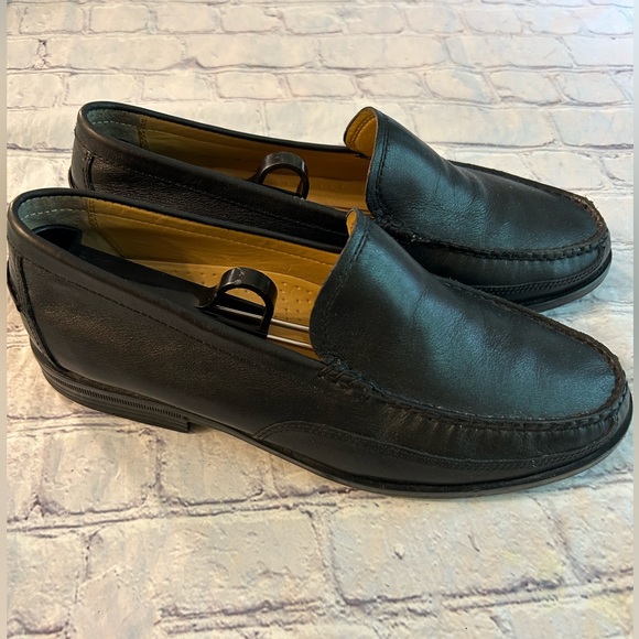 COLE HAAN MENS BLACK LEATHER SLIP ON LOAFERS SIZE 9.5M - Picture 1 of 12